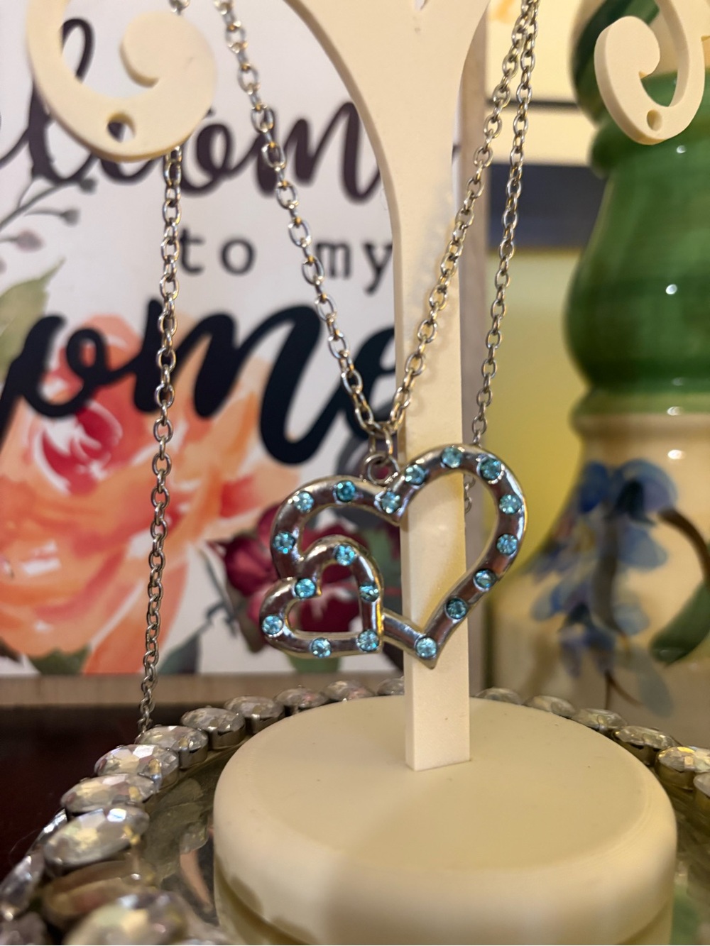 2/20$ ♥️ Pier 1 Silver Heart Link Pendant Necklace